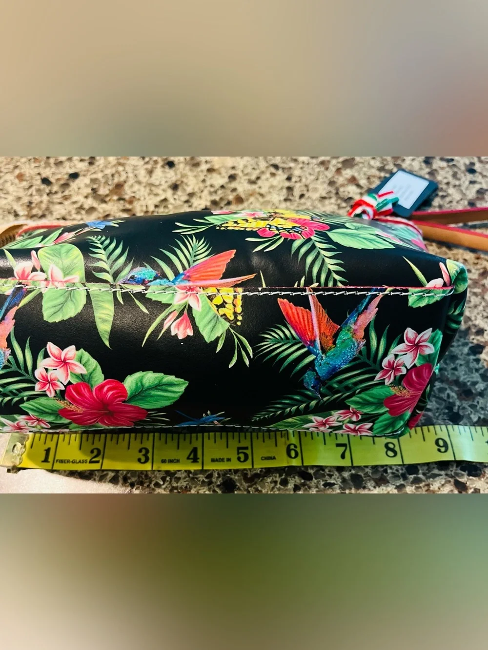 Cavalcanti wristlet with beautiful colors. Clutch or cosmetic pouch wristlet.